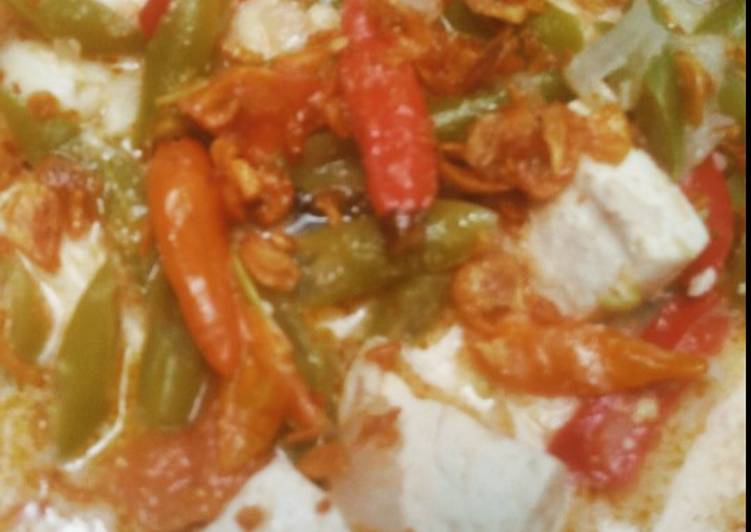 Tahu Lontong sayur Santan
