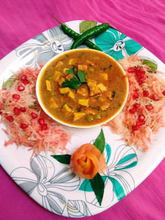 मटर पनीर (Matar paneer recipe in hindi) रेसिपी मुख्य फोटो