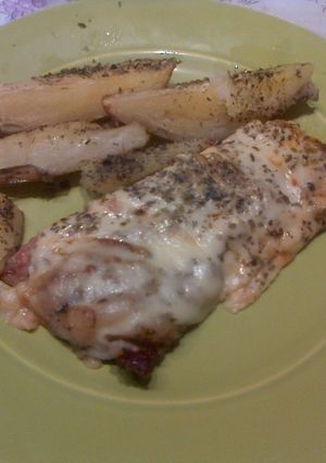 Una foto de Matambre a la pizza con papas cuña