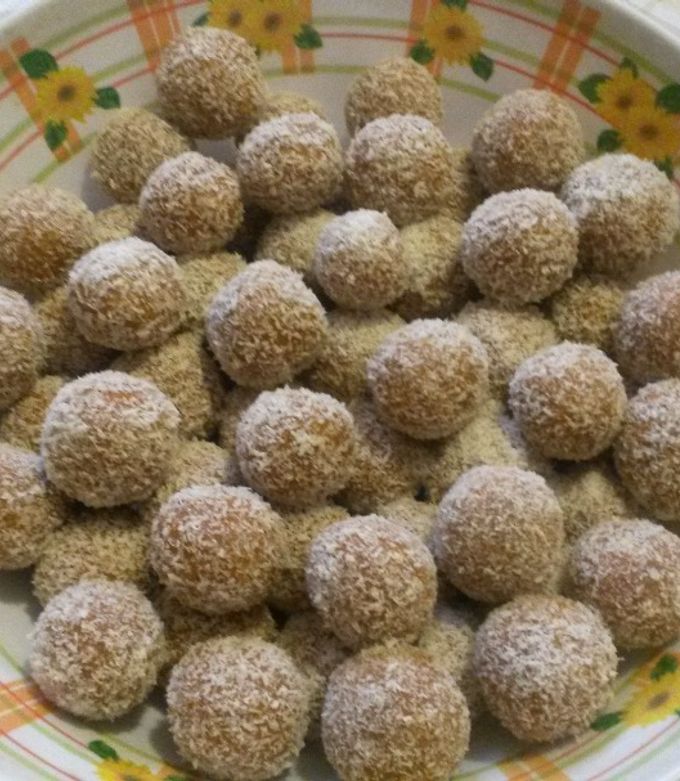 Una foto de Cocadas de manjar