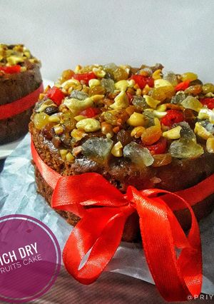 খ্রিস্টমাস কেক / রিচ ড্রাই ফ্রুটস কেক (Rich dry fruits cake recipe in Bengali) রেসিপির প্রধান ছবি
