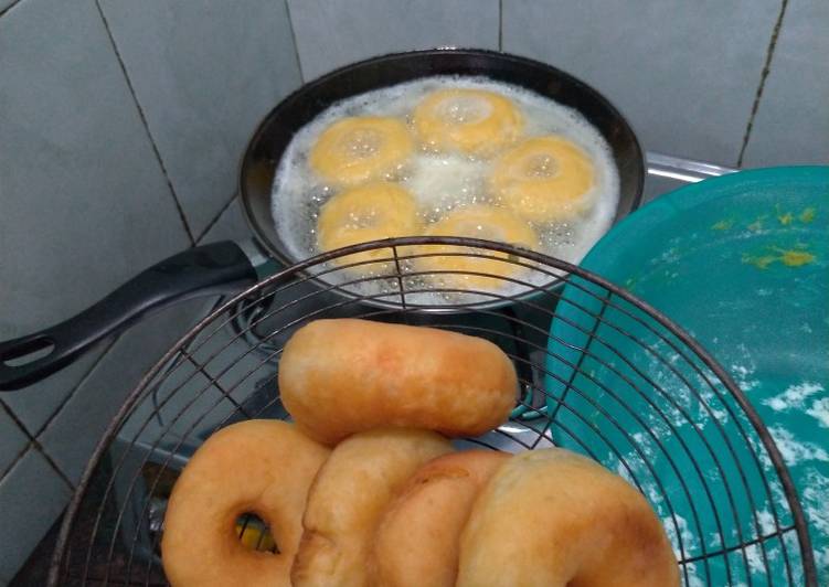 Resep Donat tanpa kentang tanpa mixer yang Bikin Ngiler