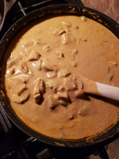 A picture of Chicken Curry and Veggies.