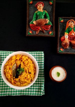 A picture of Khaari Bhaat.