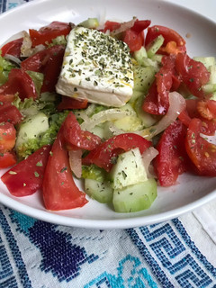 Una foto de Joriatiki (ensalada griega)