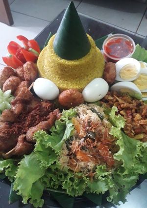 Foto resep Tumpeng Nasi