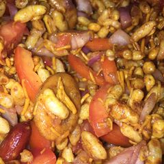 A picture of Bhel puri.
