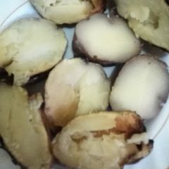 A picture of Roasted Potatoes.