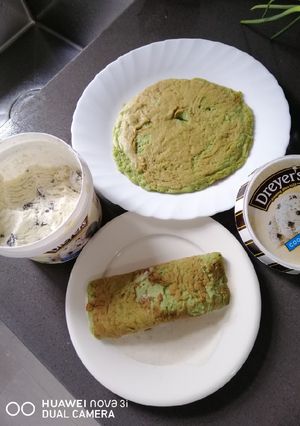 A picture of Rolled Ice Pancake w/ Ice Cream.