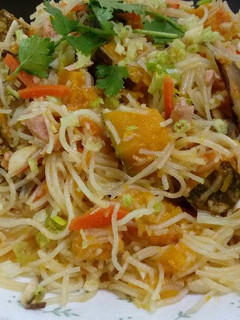 炒南瓜粗米粉(全素) 的食譜成品照片