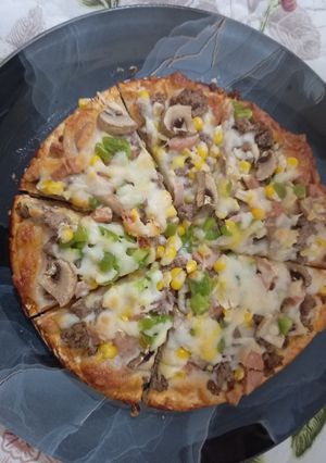 عکسی از دستور پیتزا گوشت