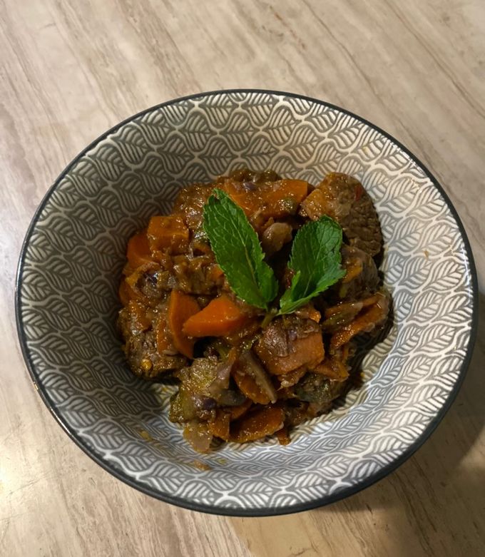 A picture of Ostrich stew 🍲.