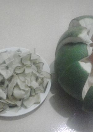 Hình của món Mứt Vỏ Bưởi..