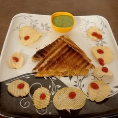 A picture of Tandoori Aloo Toast.