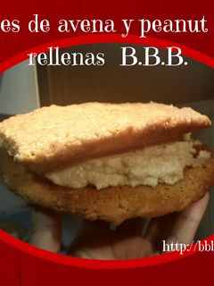 Una foto de Cookies de avena y peanut butter rellenas