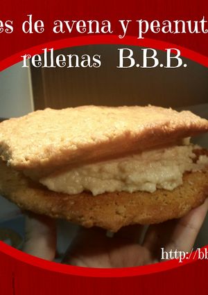 Una foto de Cookies de avena y peanut butter rellenas