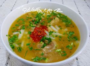 Hình của món Bánh canh bột gạo nấu sệt.