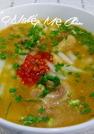 Hình của món Bánh canh bột gạo nấu sệt.