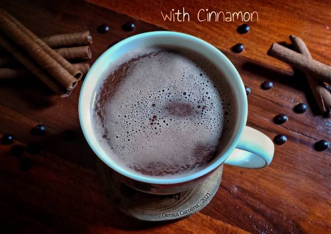 Menu Hot Chocolate Milk with Cinnamon yang Enak Banget Menggugah Selera