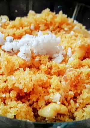 A picture of Tirunelveli sweet puttu.