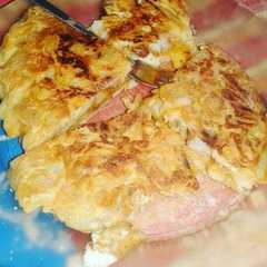 A picture of Tortilla de papas sencilla y rápida.
