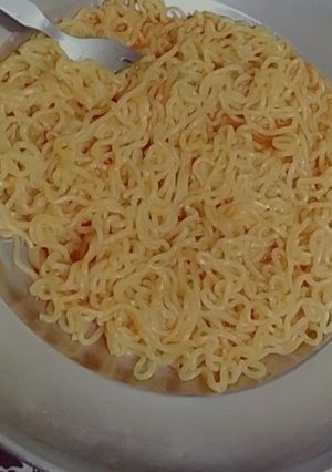 मसाला मैगी (Masala maggi recipe in hindi) रेसिपी मुख्य फोटो