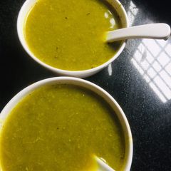 A picture of Mixed spinach soup.