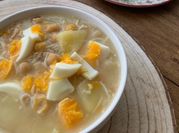 Una foto de caldos de costilla