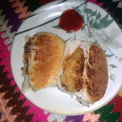 A picture of ALOO TIkKI PATTIES.