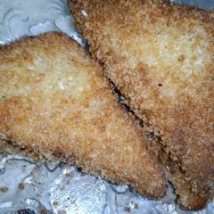 A picture of Chicken Bread Parcels.