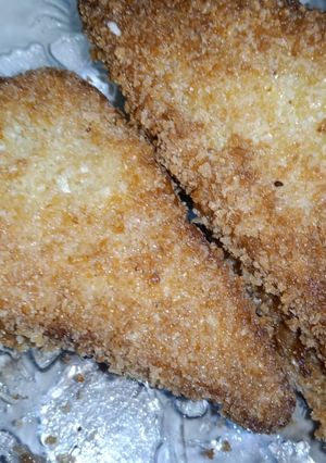 A picture of Chicken Bread Parcels.