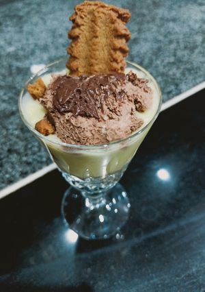 A picture of Chocolate mango candy dessert.