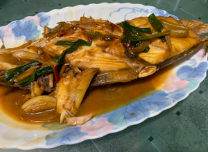 紅燒剝皮魚 的食譜成品照片