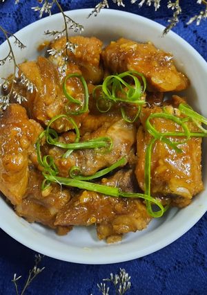 Hình của món Sườn rim cho bé.