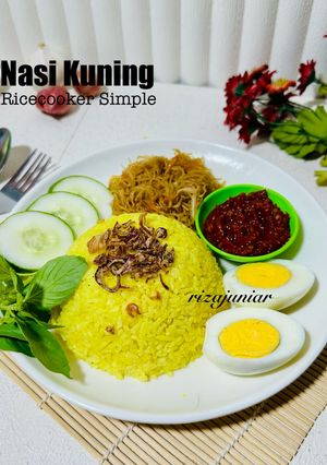 Foto resep Nasi Kuning Rice Cooker Simple