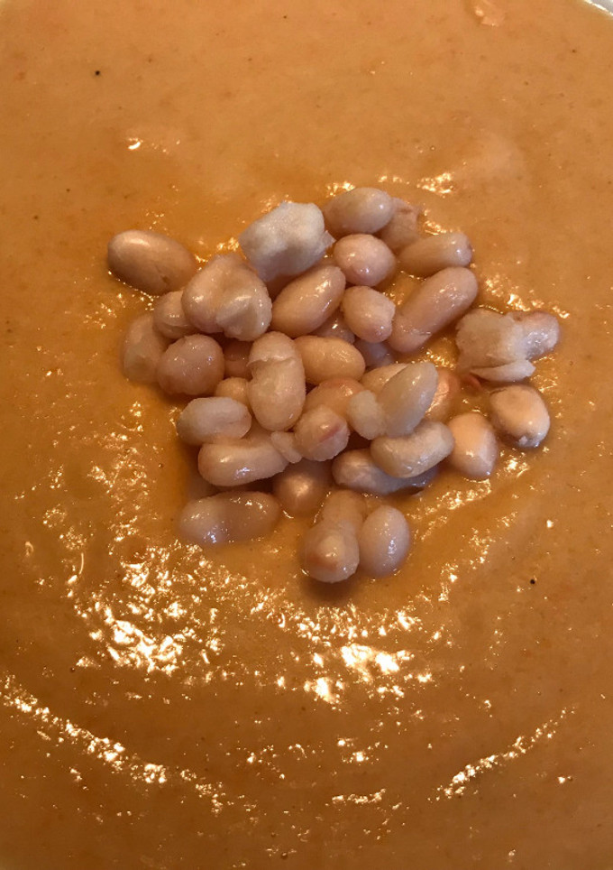 Una foto de Crema de judías blancas