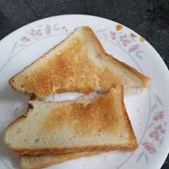 A picture of Toast and peanut butter.