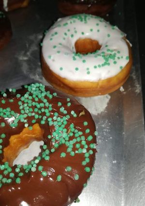 Una foto de Dona sin relleno de crema pastelera