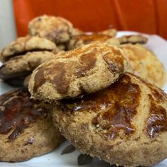 Almond cookies A picture of Almond cookies.