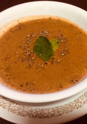 A picture of Tomato carrot soup.