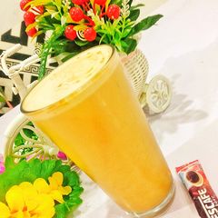 A picture of Iced coffee drink.