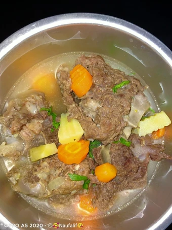 Langkah Gampang Membuat Resep Sup buntut sapi Anti Ribet, Mantap Sekali