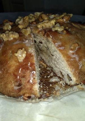 Una foto de Pan dulce de frutos secos con harina con levadura pureza