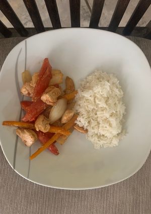 Una foto de Pollito saltado