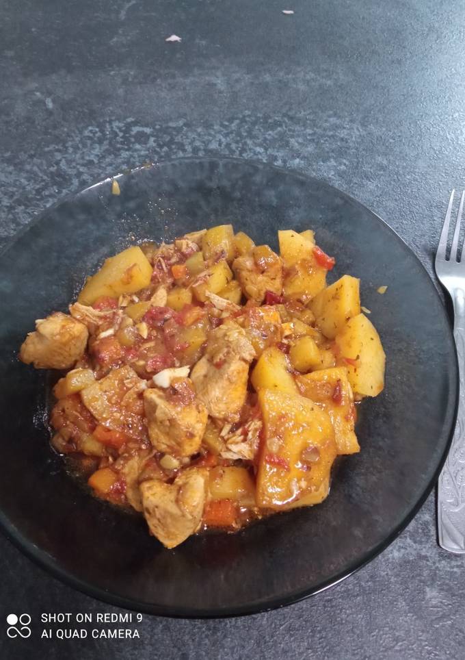 Овочеве рагу з курячим філе