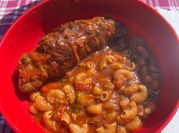 Una foto de pasta con bacon