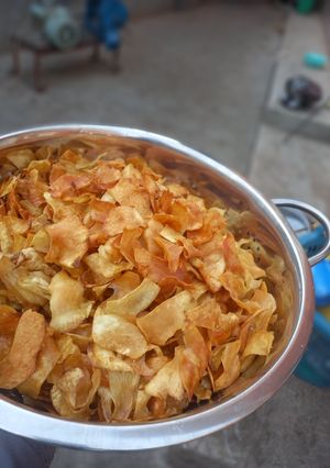 A picture of Crispy potato chips 😋.