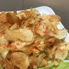 A picture of Potato chips.