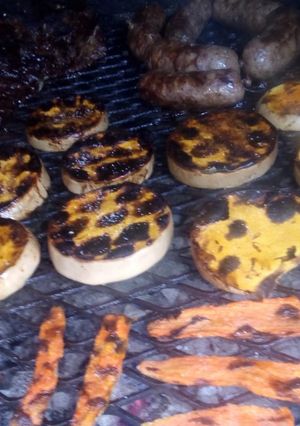 Una foto de Verduras a las brazas