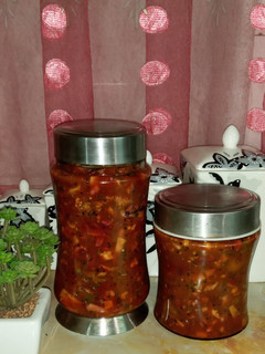 عکسی از دستور ترشی سالاد گوجه زمستانی
